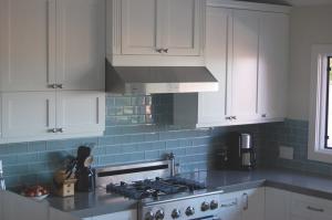 backsplash-kitchen-design-ocean-grey-subway-1024x680                               